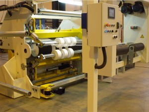 Slitter rewinder for rubber or calendared textile - width 1600 mm - diameter 800 mm