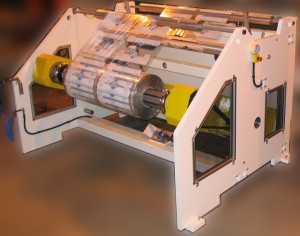 Motorized unwinder - Width : 1600 mm - Diameter : 1200 mm - Speed : 250 m/min